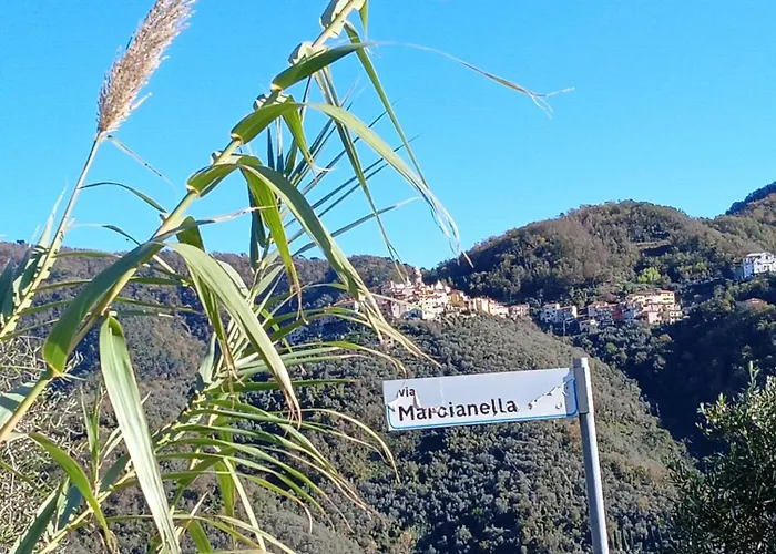 Antico Lavatoio 3* Luni